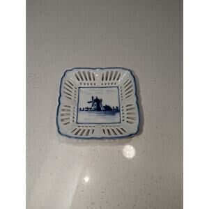 Vintage Bavarian Schumann Trinket Dish